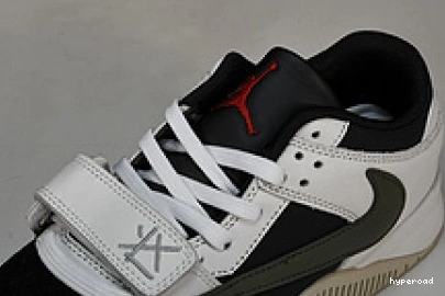 Hyperoad Check Cut x The Jordan Travis Scott 1209